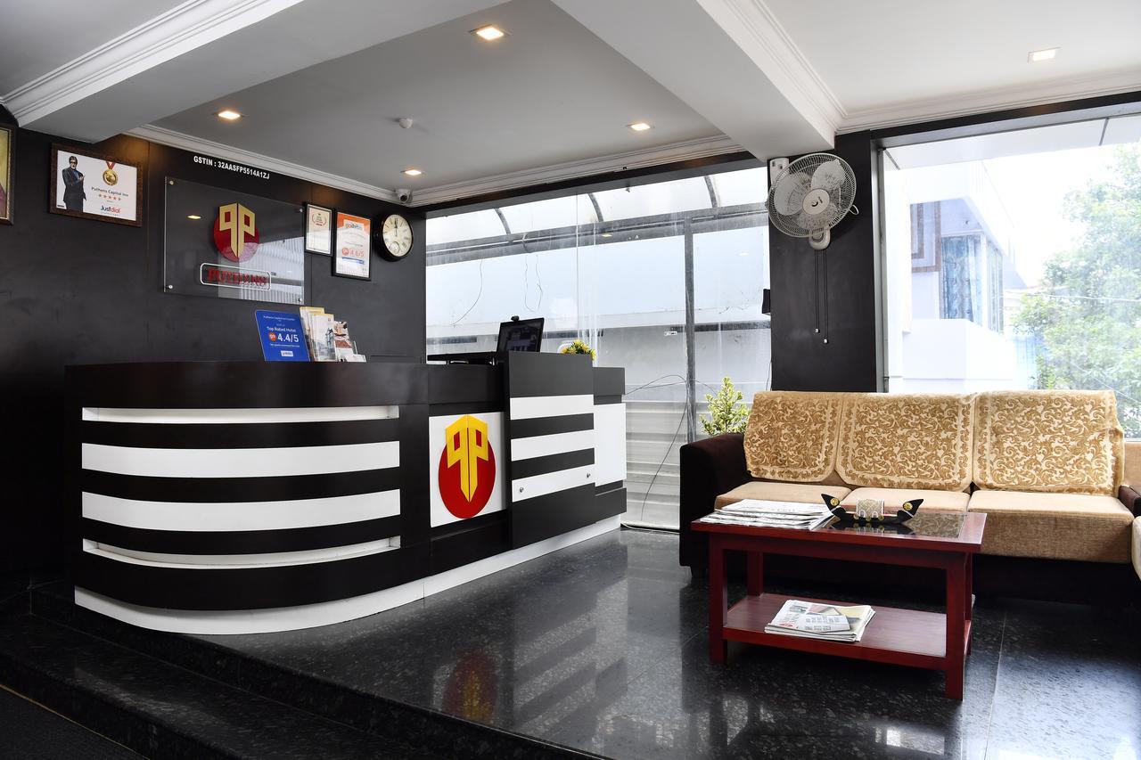 Oyo 18604 Puthens Capitol Inn Kochi Dış mekan fotoğraf